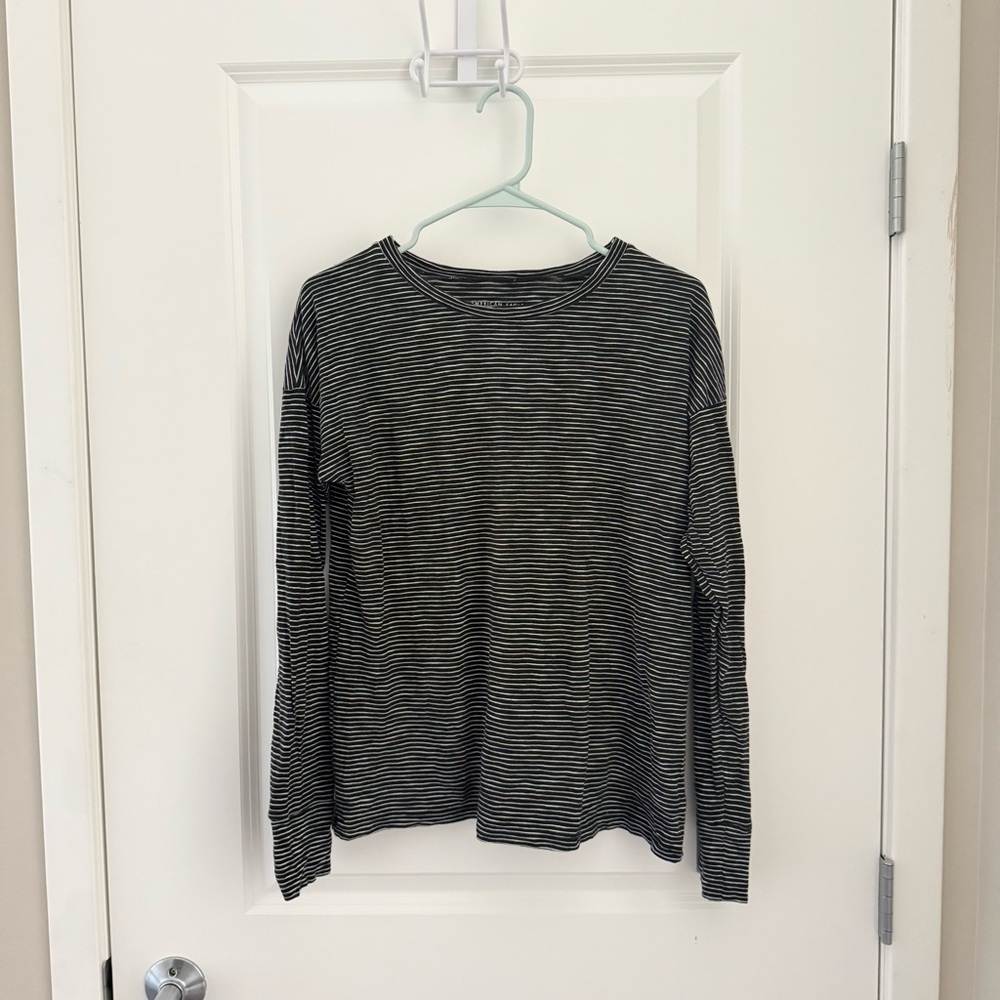American Eagle Top